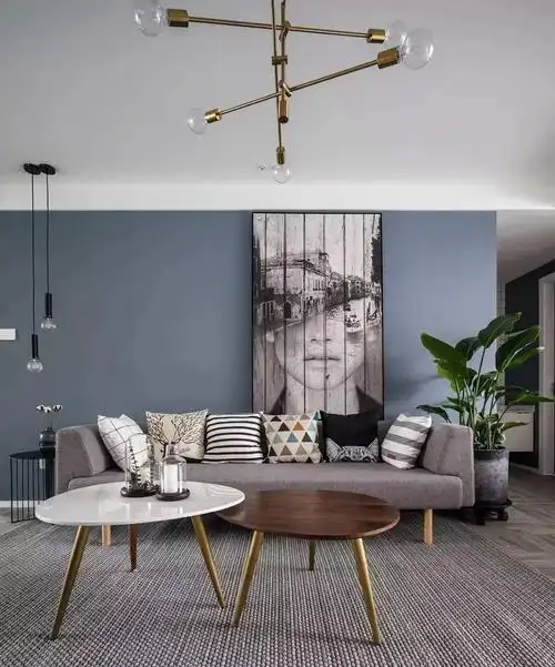 老房子重新装修,选用灰蓝色北欧风,比高级灰还有范