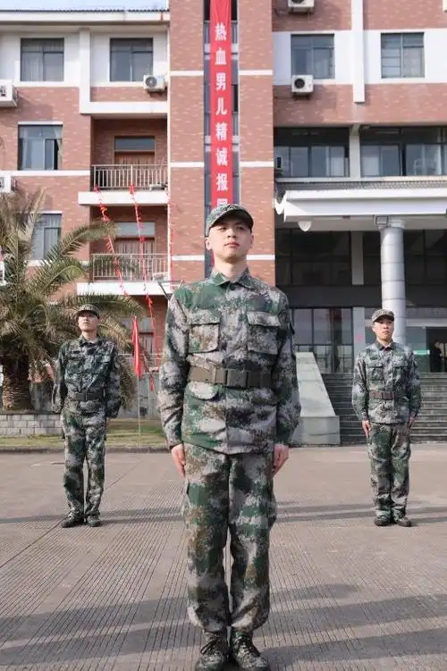 "当兵就要去远方!"这是高颜值镇海小伙的选择~|军营|新兵|陈嘉政_网易