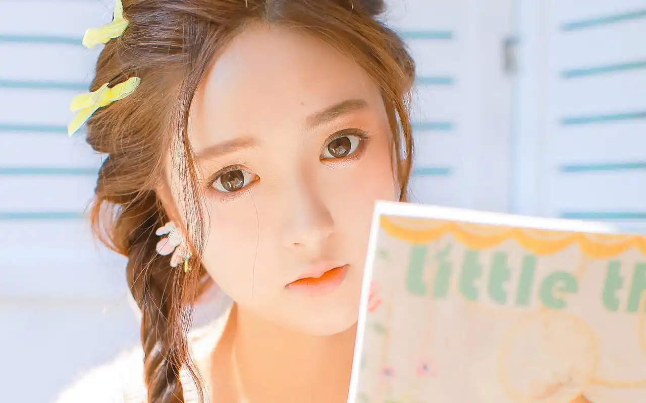 性感美女小清新唯美高清写真图片桌面壁纸