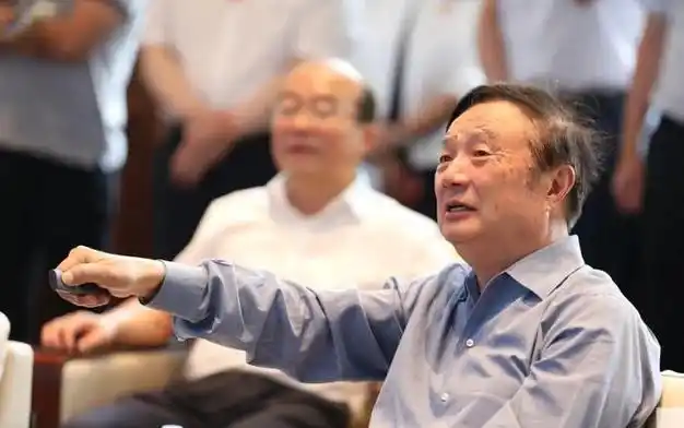 华为刚出海国内各地接禁令禁购华为产品高层视察后讲话了