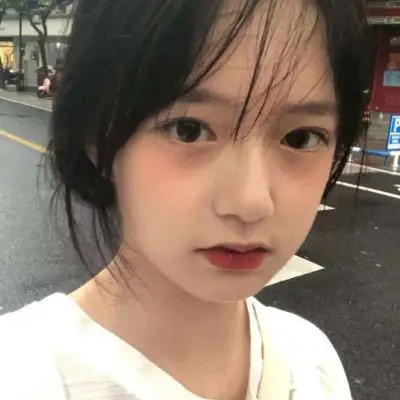 同一女生照片20张左右 - 女生头像 - 潮人个性网