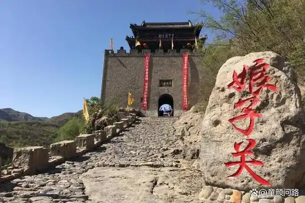 但这座"万里长城第九关"的历史颇为传奇,27元门票的景区逛下来两小时