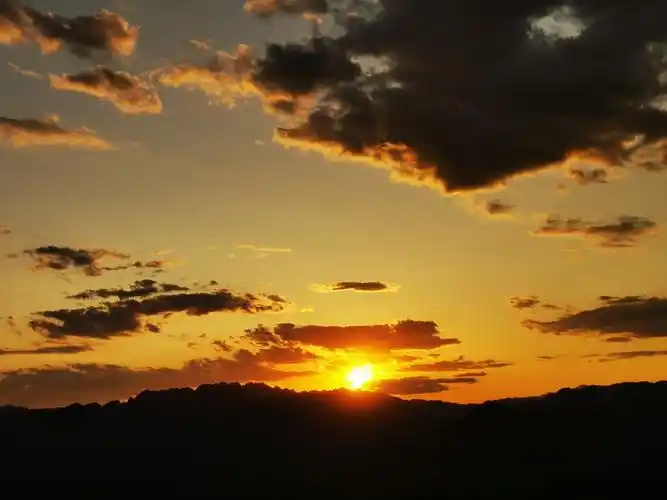 发晚霞文案有哪些?_酷知经验网