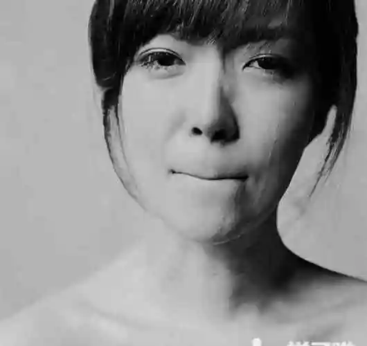 伤心图片带字的流泪的 心情不好和孤寂伤心的图片带字_时尚女性网