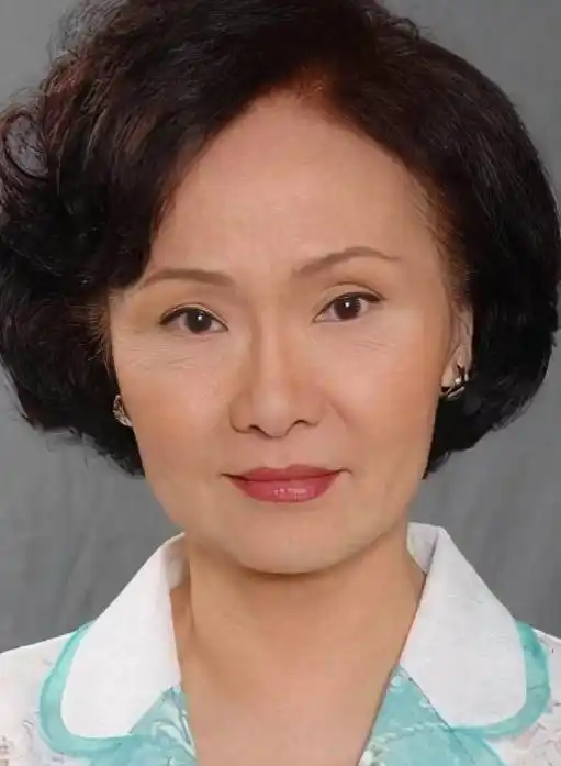 原创76岁tvb御用奶奶雪妮患遗传病致失聪网友期待其息影作品