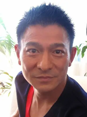 怎么和陌生女孩聊天,是自己喜欢的