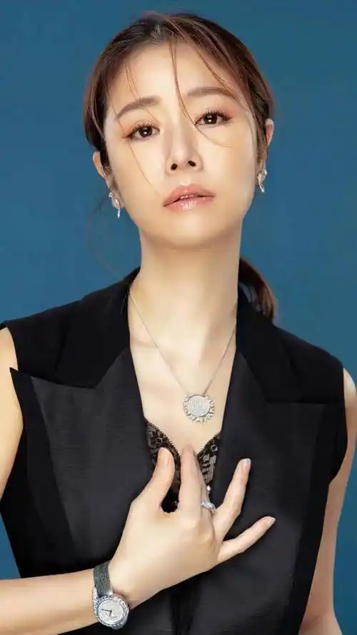 林心如:诗意温婉与画中仙颜的完美融合,揭秘她的不朽美丽传奇!