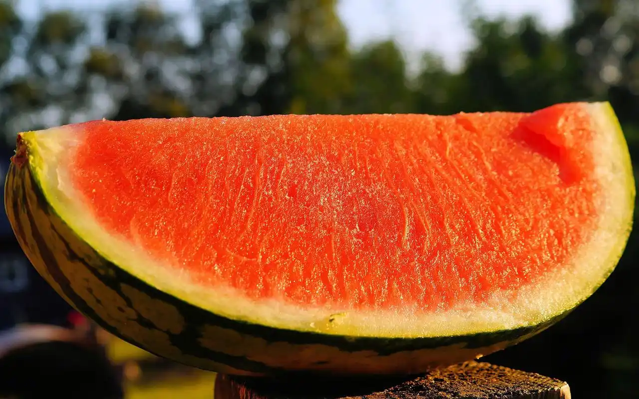 夏日清爽西瓜小清新高清桌面壁纸