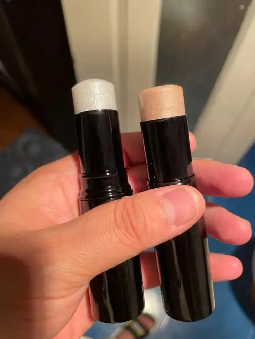 香奈儿高光棒珍珠色