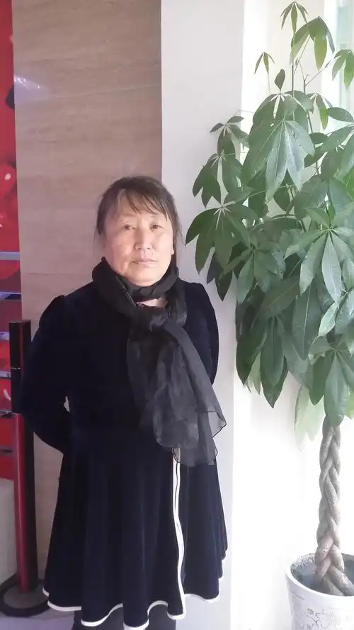 63岁离异女征婚照片(id:72672236)_四川成都征婚交友_珍爱网