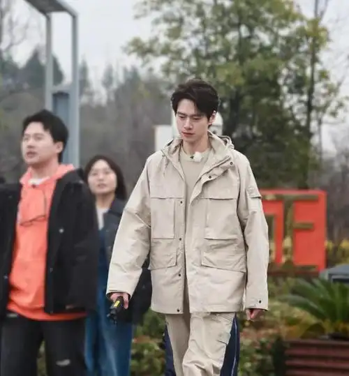 贾玲|网红|娱乐圈|郭麒麟|魏大勋|社交平台_网易订阅