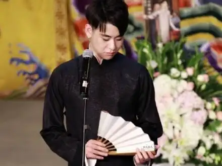 张云雷#顶流黑金