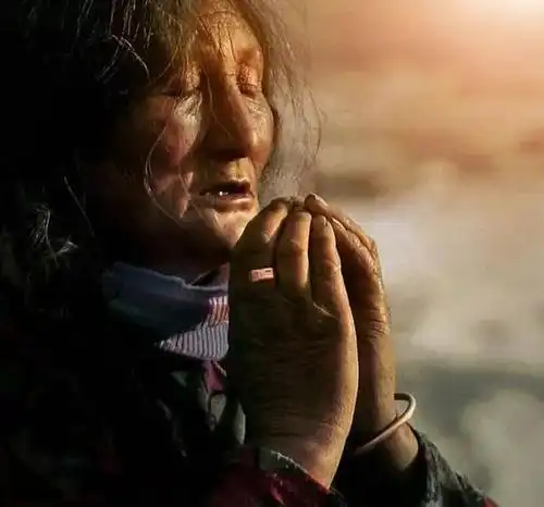 享受痛苦,苦中求乐,在痛苦中臻于人生真境.返回搜狐,查看更多