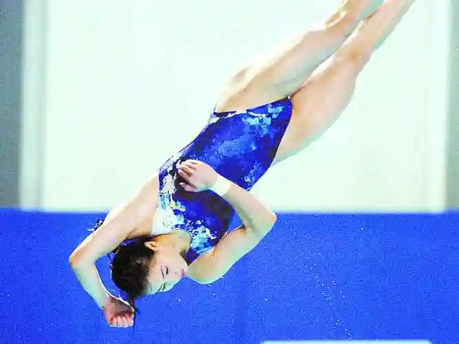 世界杯跳水中国达到100金(图)