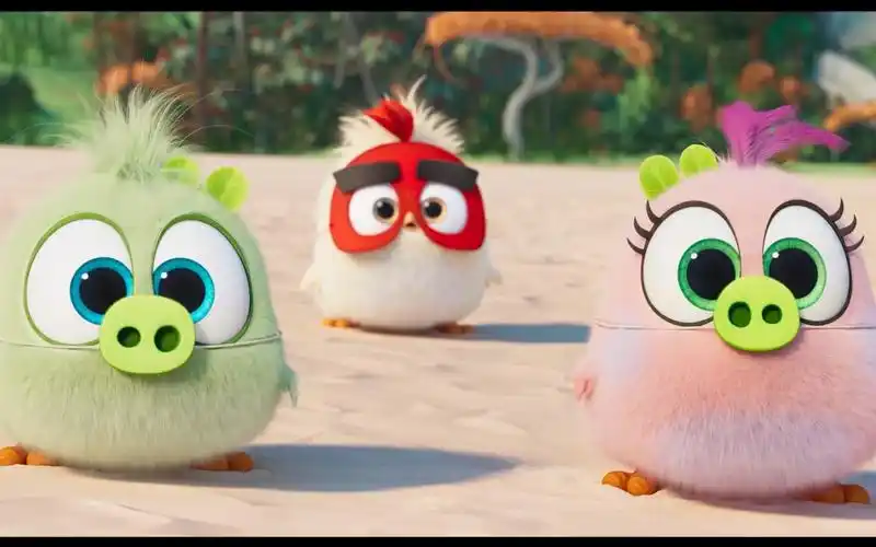 《愤怒的小鸟2预告片》片段:雏鸟与蛋