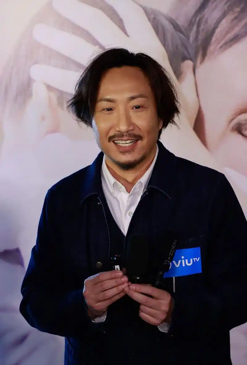 郑中基自曝与tvb关系不佳不满曾被要求改歌词生气至今难释怀