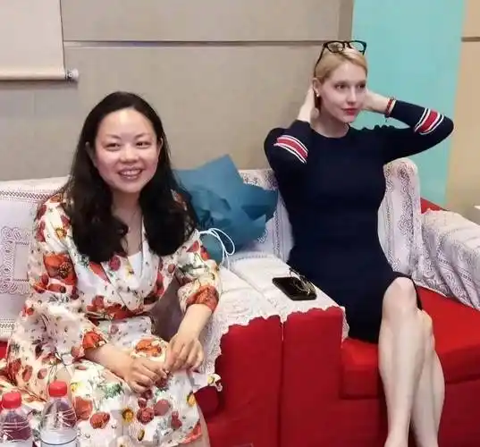 撒贝宁儿媳妇的"一生"太短了!