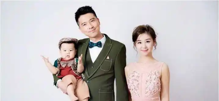 出道19年从不接吻戏,初吻留给老公,被称为"最干净的女星"_艺术_李晓峰