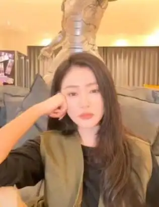 张天爱直播状态