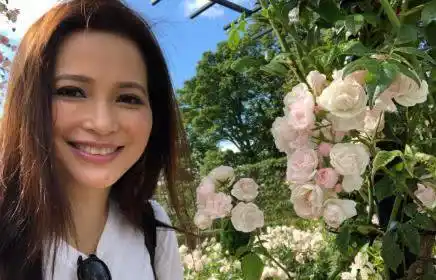 她是吴京前女友被富豪抛弃生活凄惨如今靠卖鱼维持生计