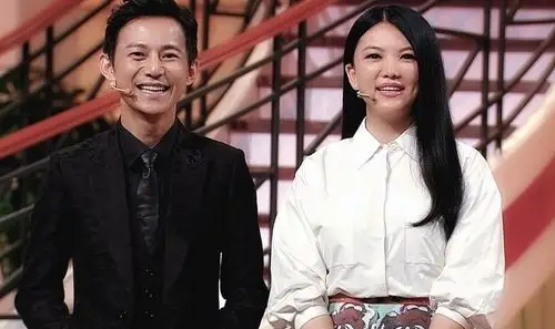 李湘为什么能这么有钱,生活奢侈,看何炅对她的称呼就懂了!