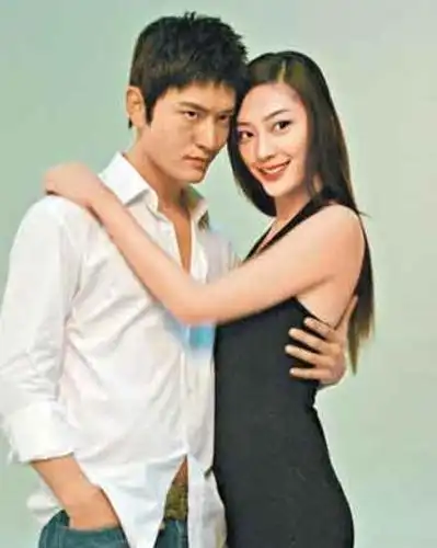 不过作为应采儿前男友的孙耀威的确如向太所言,是一个人品不算太好的