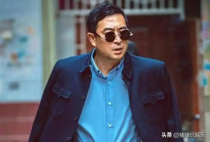 张嘉译新剧来了,主持人选得精良,演员阵容强大,是时候出名了_故事