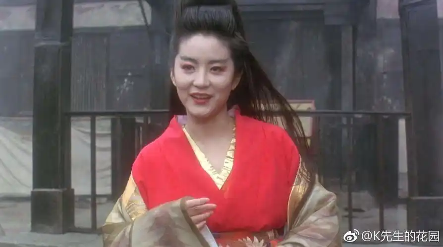 笑红尘东方不败解读