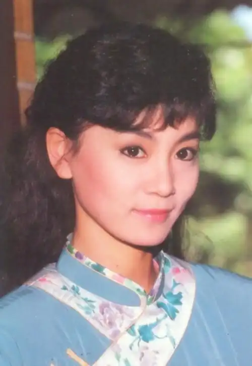 刘雪华晚年生活太心酸:独居24小时开着电视,无儿无女成最大遗憾