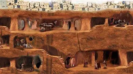 在地下,拥有258平方公里的城区,上万居民,是世界10大奇景
