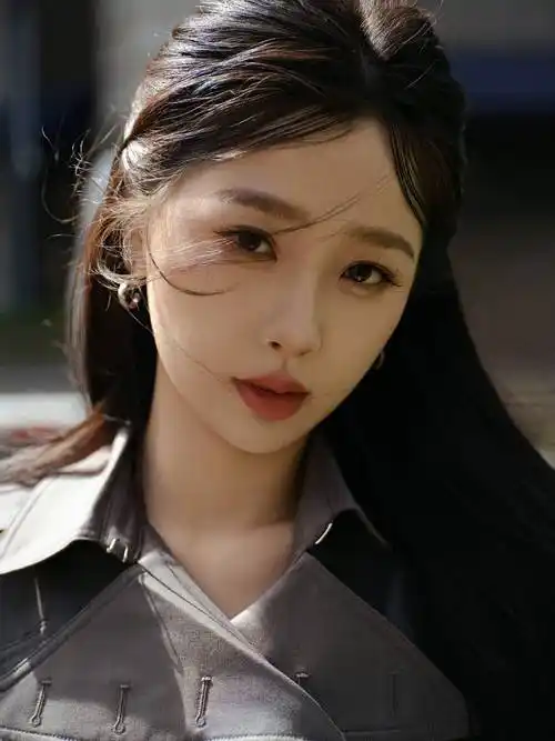 虞书欣亮相北京线下活动 意式街头风美出新高度 - acfun弹幕视频网