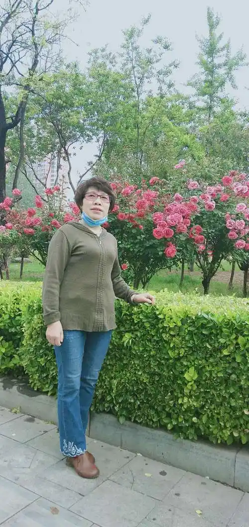 58岁丧偶女征婚照片(id:6416549)_山西太原征婚交友_我主良缘网