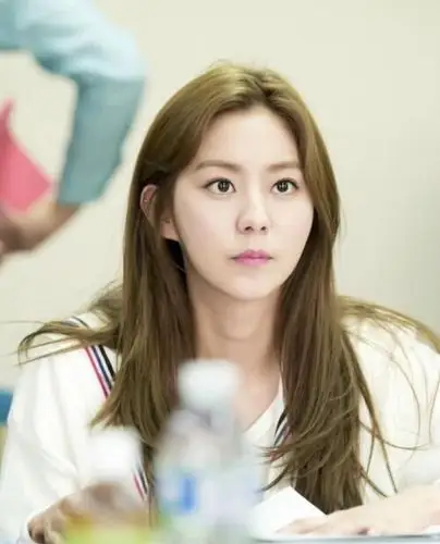 韩星uie参加《我独》,收视高达11.9%