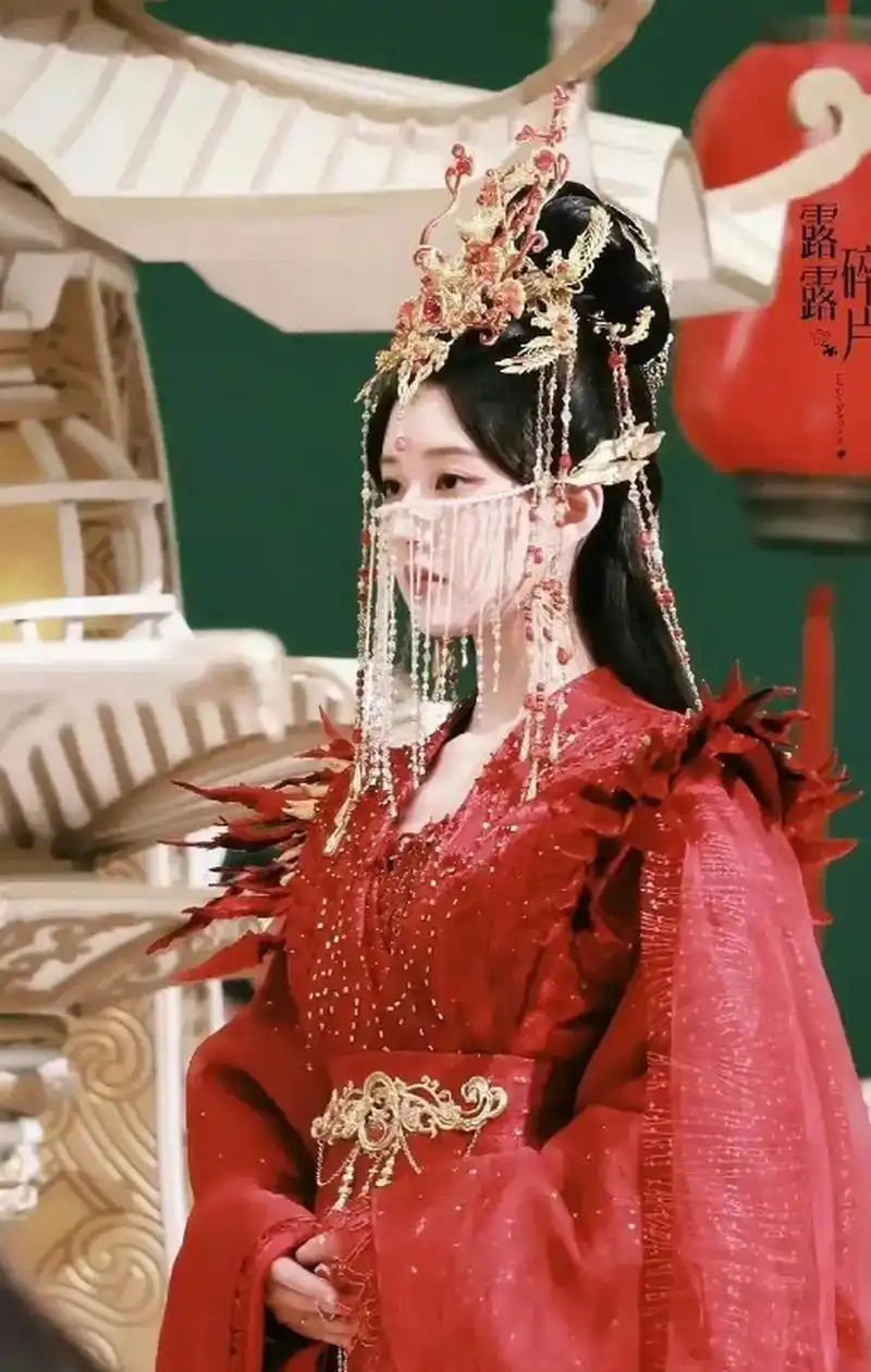 赵露思《神隐》大婚路透!!露丝的古装果然稳!