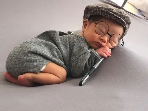 王峰轩新生宝宝照