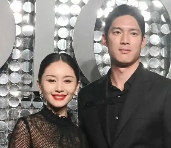 王子文曾经的高富帅前男友,竟然变成这样了?当初他果然是在假装