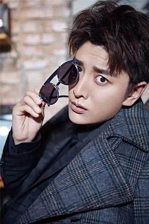 帅气明星贾乃亮时尚写真