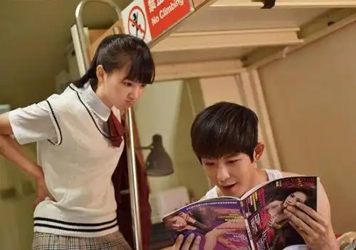 《半熟少女》首曝片段 敖犬惨遭黄灿灿踹裆