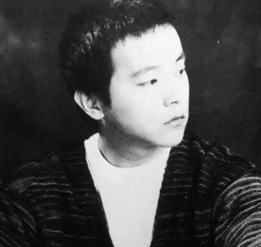 只因29年前的一句口头承诺,窦唯再也没唱过黑豹时期的任何歌曲_王菲