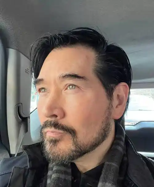 62岁费翔近况曝光!