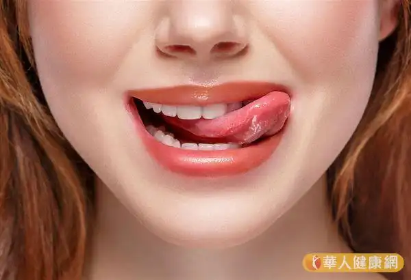 偏好"口爱"方式的人要注意口腔内细菌多.