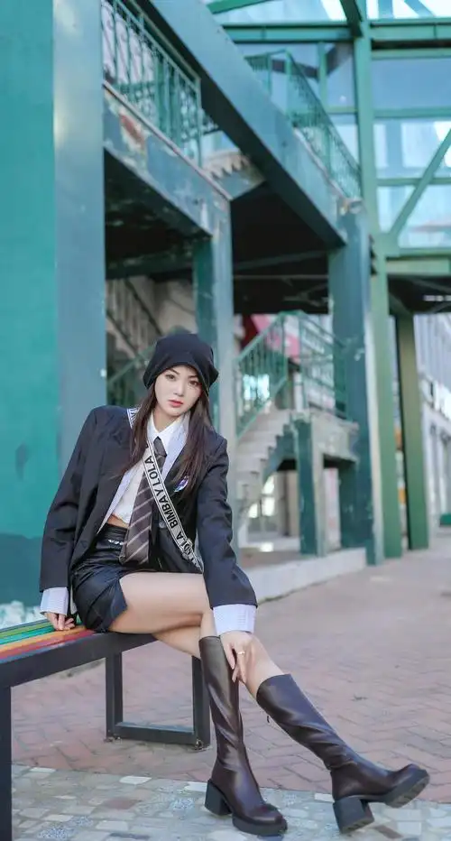 17岁女生的腿好看网恋