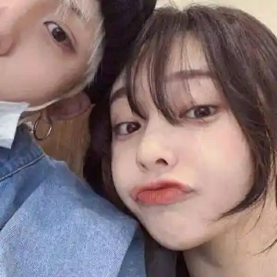 2020最火微信头像情侣情头耐看图片大全