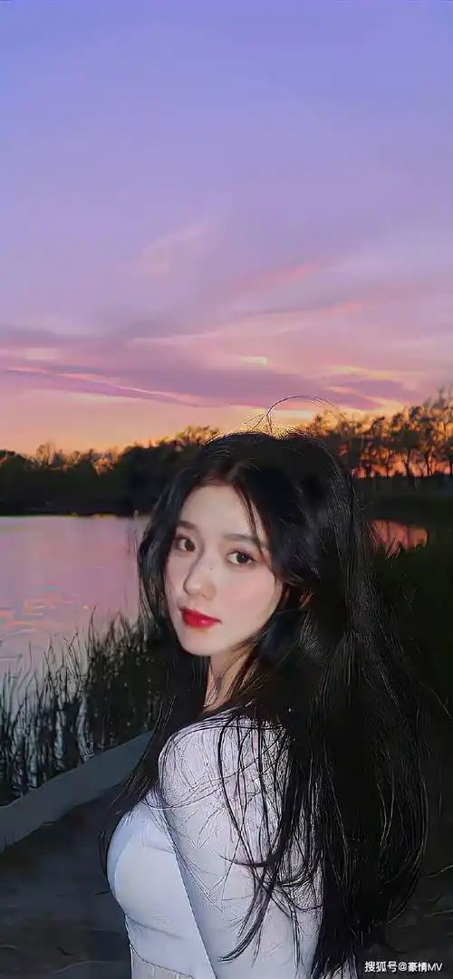 夏日壁纸女生ins风高级质感全屏真人版减肥励志壁纸女生ins风高级质感