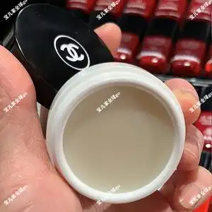 chanel香奈儿保湿滋养润唇膏山茶花唇膜/护唇霜 深层修护唇纹唇霜