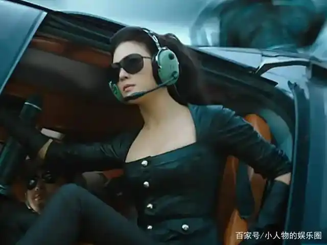 张雨绮在《美人鱼》中霸气十足!