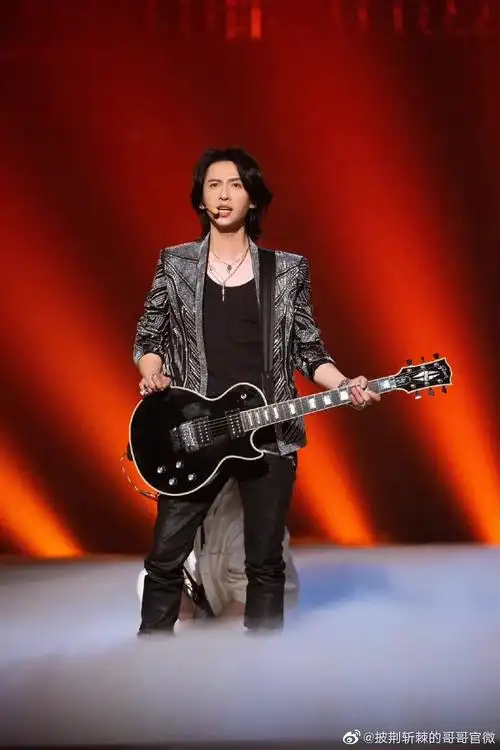 命运之途荆棘丛生尝尽苦涩终降甘露盛宴的终点是相遇的起点黑豹张淇成