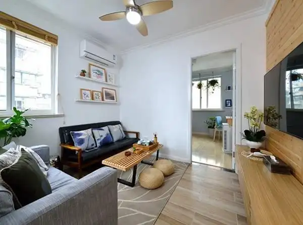 小户型客厅扩容术 有限空间发挥无限潜能