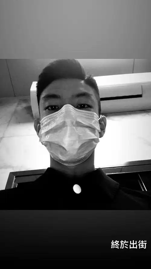 暨大口罩自拍第一期口罩也挡不住你的美