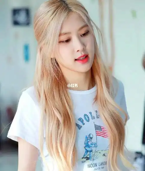 rose朴彩英浅发色合集.